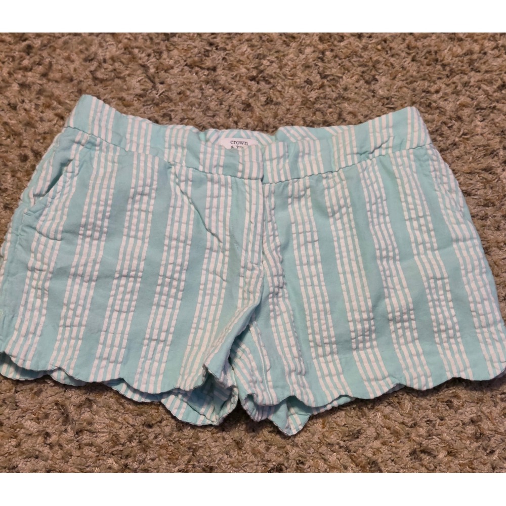 Crown & Ivy Striped Chino Shorts Women's Size 6 Blue White Scalloped Hem‎